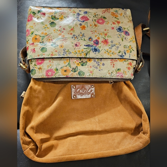 Patricia Nash Emeline Leather Crossbody Prarie Rose Floral Print EUC - Ink Marks - Picture 12 of 16